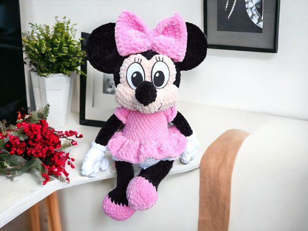 Crochet Favorite Mouse for Endless Smiles Amigurumi