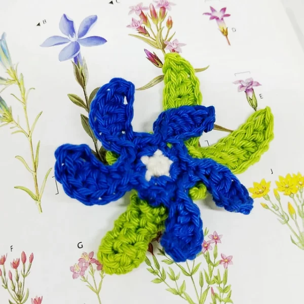 Charming Free Crochet Flower Brooch Patterns to Beautifully