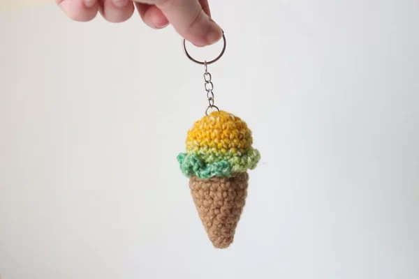 Easy Ice Cream Keychain Crochet Pattern Amigurumi