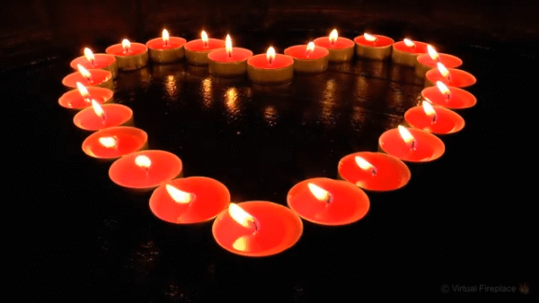 Candle Crimson Hearth Essence of Embered Comfort Pattern