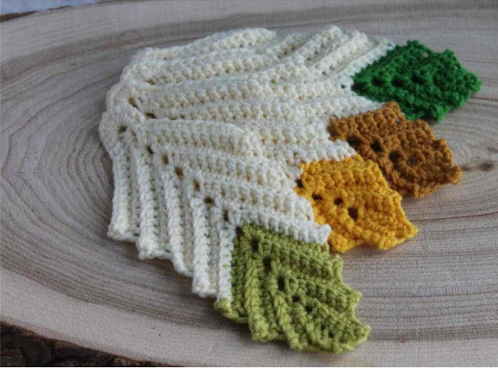 Free Crochet Feather Patterns Gorgeous Ideas for Beginners Collection