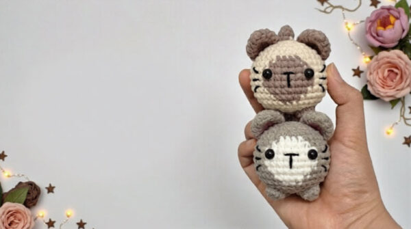 Cute Crochet Tiny Cat Chubby Keychain Amigurumi Pattern