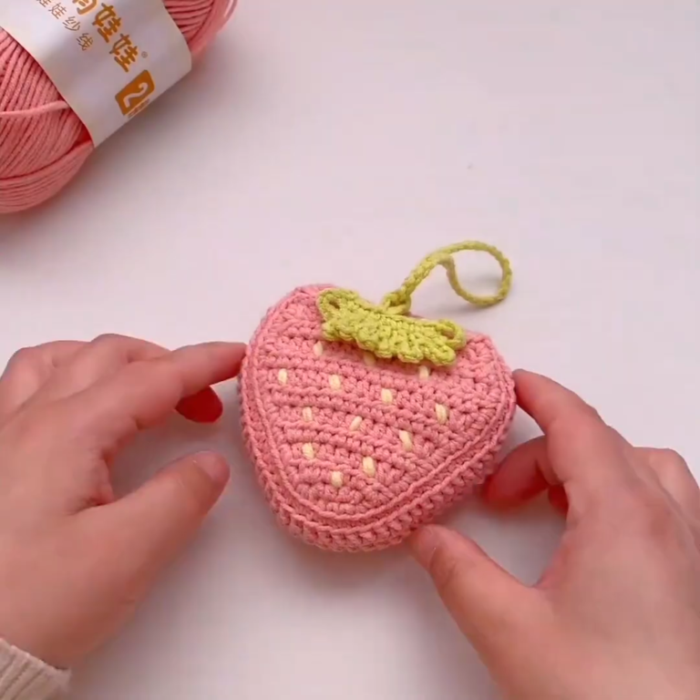 Charming Crochet Cup Sleeve And beg Pattern step by step for Newbies