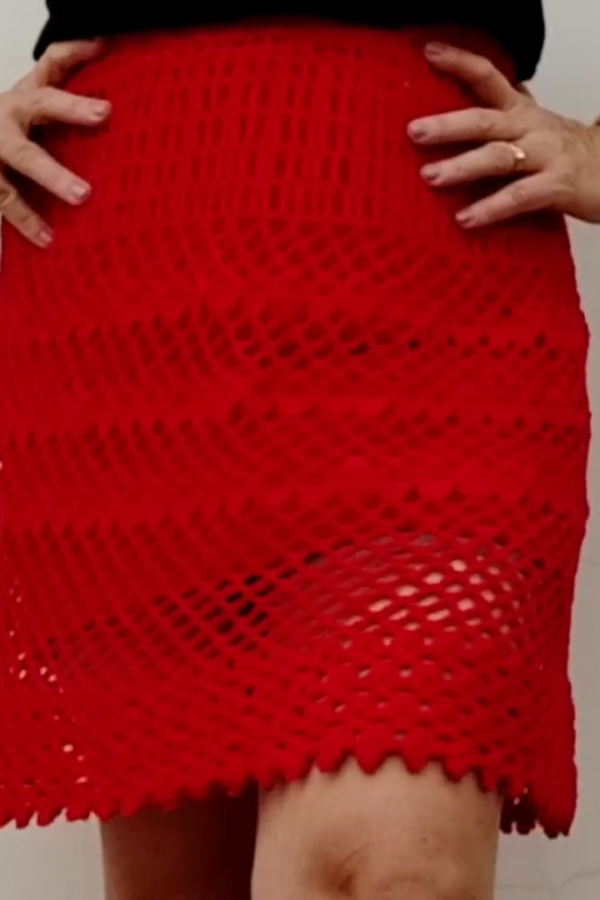 Brazilian Crochet Skirt Patterns That Bring Tropical to Your Wardrobe