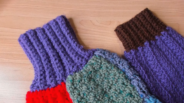 Gorgeous Crochet Sleeve Cuffs to Upgrade Your Outfits Free Patterns