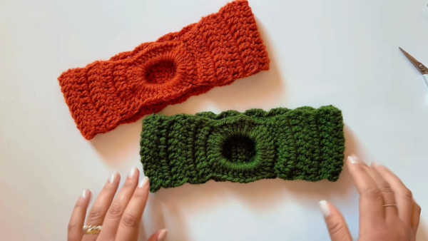 Crochet Hairband Inspired by Brazilian Fashion – Free Pattern Collection