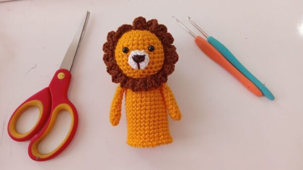 Free Crochet Amigurumi Finger Puppets for Kids Entertainment & Play