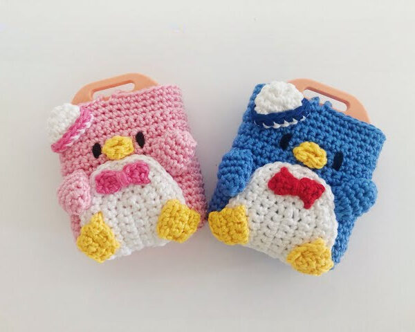 A Tiny Pocket Crochet Holder Pockets That Add Heart to Your Present