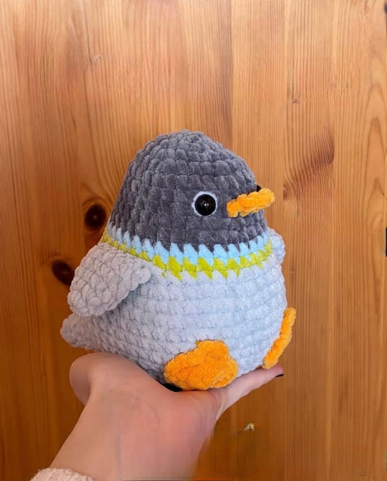 Peaceful Crochet Penguin Amigurumi Pattern for Cuteness Overload