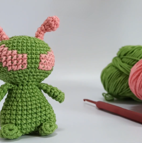 Adorable Crochet Alien Cat Patterns – Beginner Friendly Guide