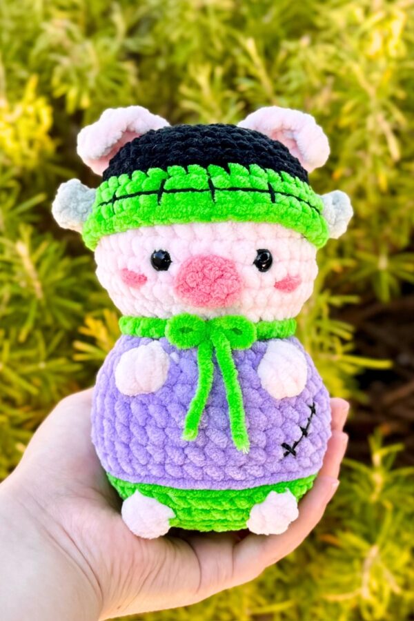 Frankenstein Pig Amigurumi – Free Crochet Pattern