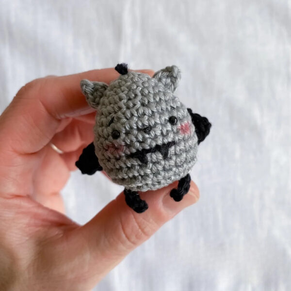 Make This Adorable Crochet Bat in Just a Few Hours – Free Amigurumi Pattern
