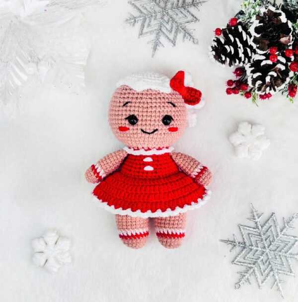 Gingerbread Girl Amigurumi Crochet Pattern: Your Cutest Holiday Project Yet