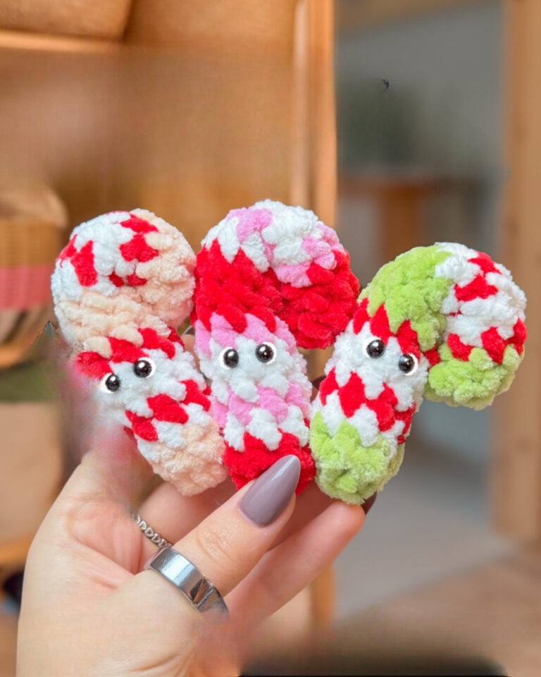 Free Mini Crochet Candy Cane Pattern for Beginners