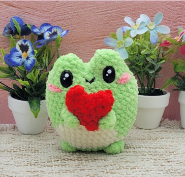 This Crochet Little Frog Amigurumi Pattern Will Steal Your Heart