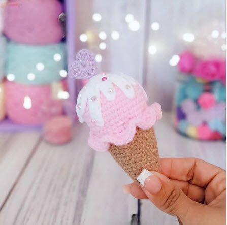 Crochet Ice Cream Cone Free Pattern with Pearl Drips