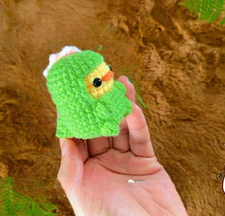Easy Crochet Chicken Amigurumi Pattern for Good Vibes