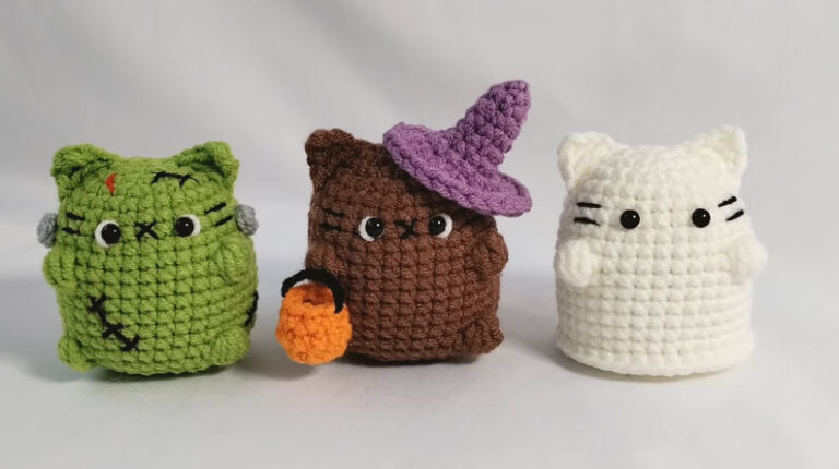 Crochet Halloween Cats Amigurumi Pattern for Spooky Collections