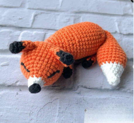 Crochet Sleeping Fox Amigurumi Pattern with Cozy Forest Style