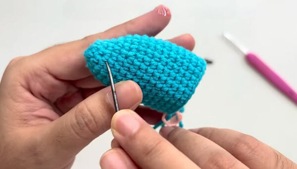 Crochet Betta Fish Amigurumi Pattern with Flowing Fins 