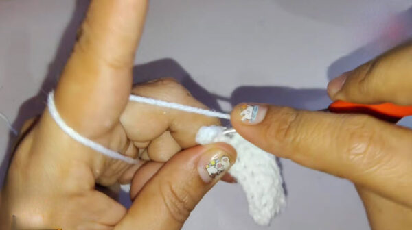 Crochet Cat Pouch Keychain Amigurumi Pattern for bags 