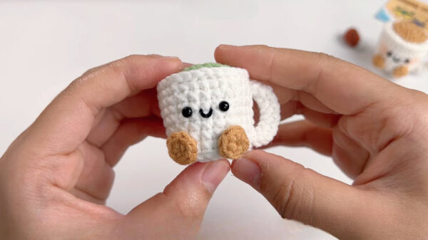 Crochet Coffee Cup Amigurumi Pattern for Decorative Fun