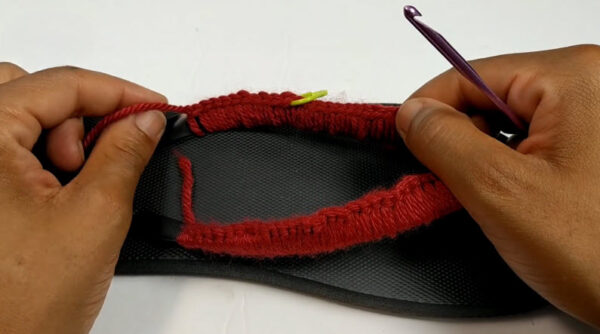 Crochet Flip Flop Sandals Pattern for Beach Outfits