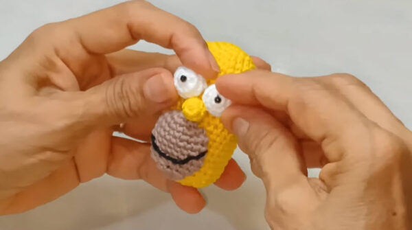 Crochet Homer Simpson Keychain Amigurumi Pattern Toy