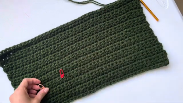 Crochet Max Bag Pattern for Everyday Use