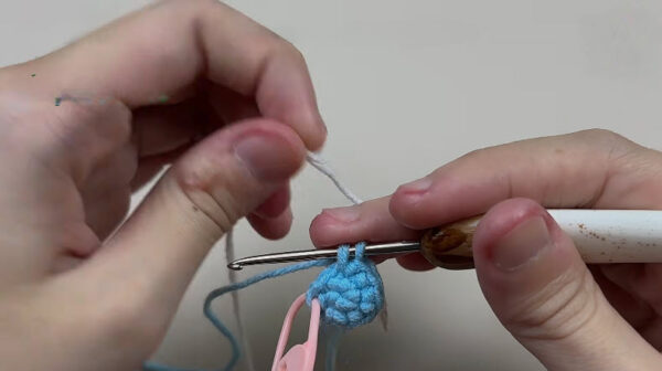 Crochet Shark Keychain Amigurumi Pattern for Perfect Gifts