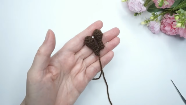 Crochet Sunshine Keychain Amigurumi Pattern with Smiling Face
