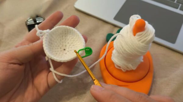 Cute Crochet Rice Ball Keychain Amigurumi Pattern