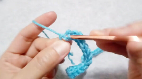 Easy Crochet Pleated Bag Pattern for Beginners