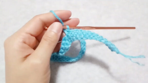 Easy Crochet Pleated Bag Pattern for Beginners