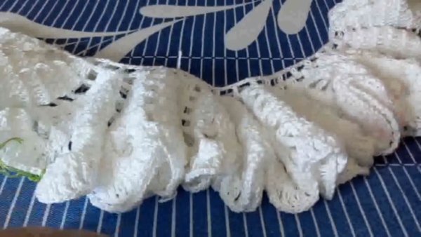 Finished ruffled panel for a crochet off-the-shoulder top