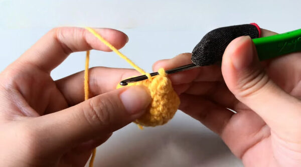 Free Crochet Tiger Keychain Amigurumi Pattern for Everyday Use