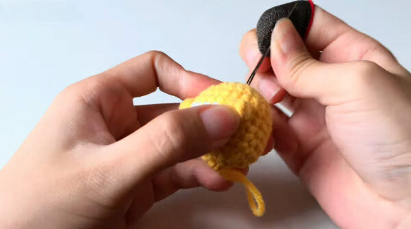 Free Crochet Tiger Keychain Amigurumi Pattern for Everyday Use
