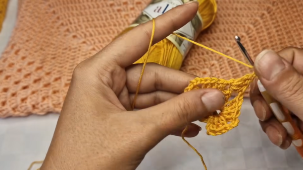Corner shell stitch on granny square crochet tank top