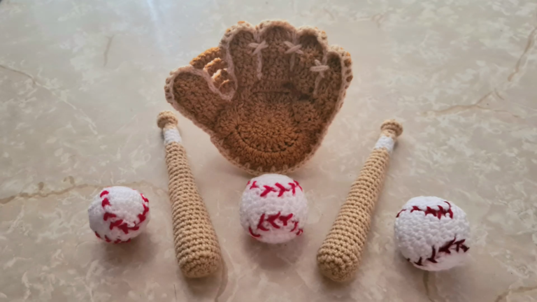 Free Mini Crochet Baseball Glove Pattern for Beginners
