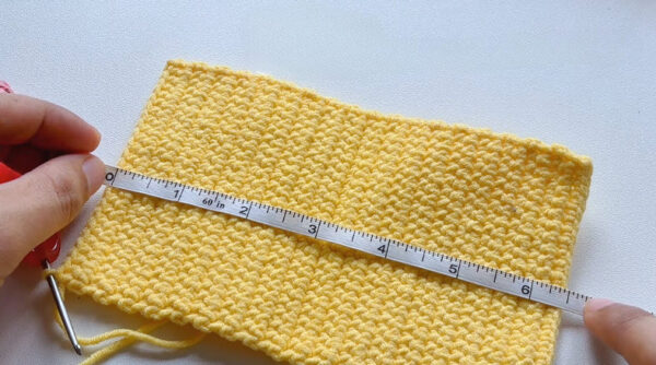 Measuring width of crochet mini bag