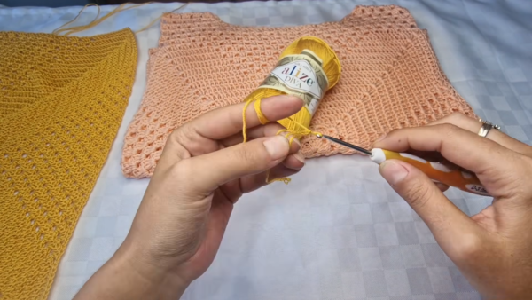 Starting new panel for granny square crochet tank top