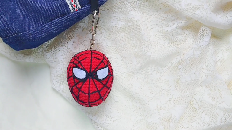How to Crochet Spider-Man Keychain Pattern