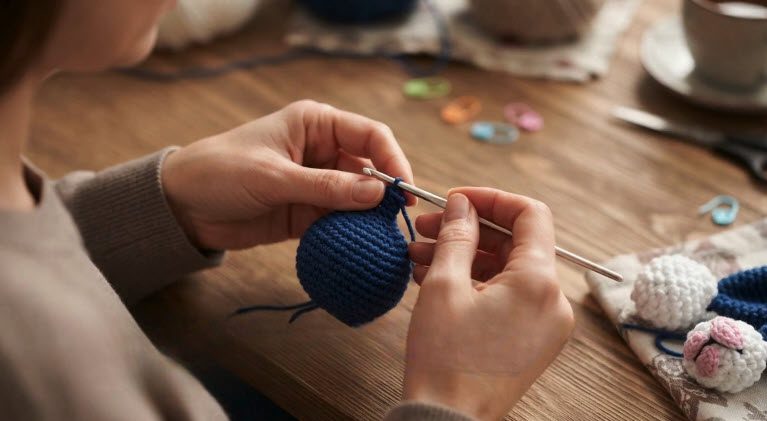 Blue jeans yarn used to start the bunny head